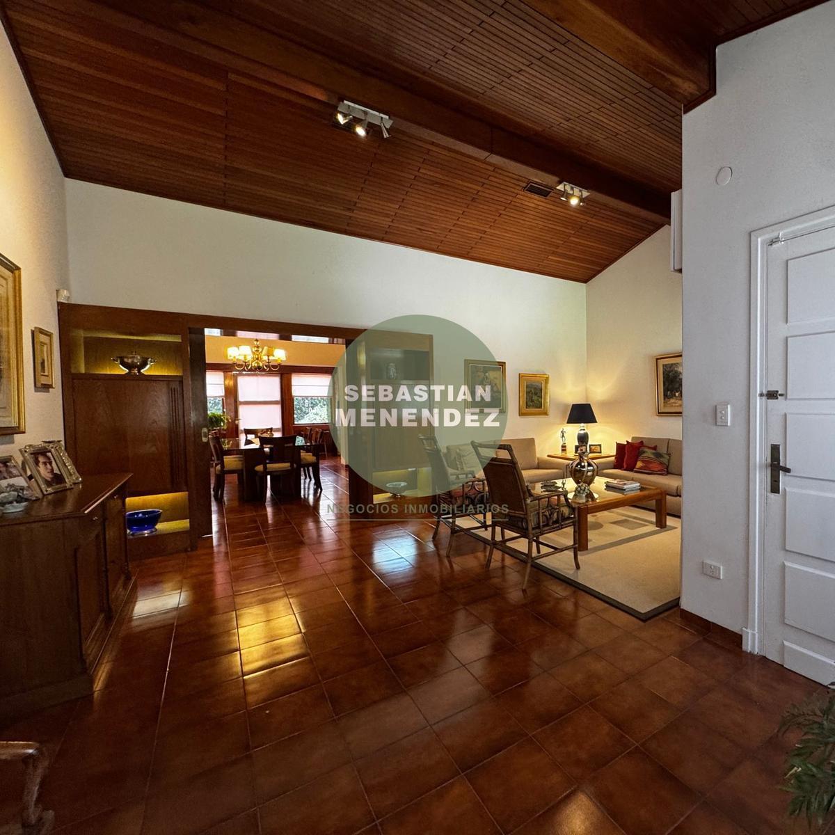 4 Dorm en Planta Baja (1 en Suite) - Quincho Cerrado 5
