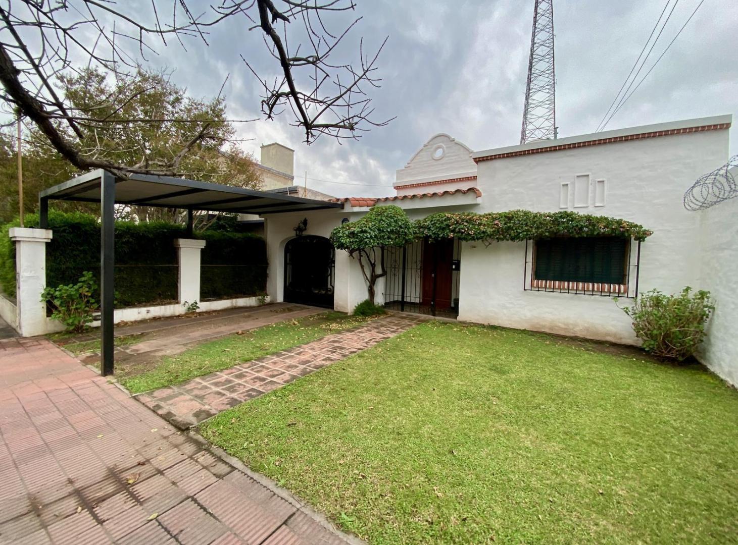 UNA PLANTA - 2 DORM CON ESCRITORIO MAS DPTO 500m2 T - CASAS EN VENTA CERRO DE LAS ROSAS