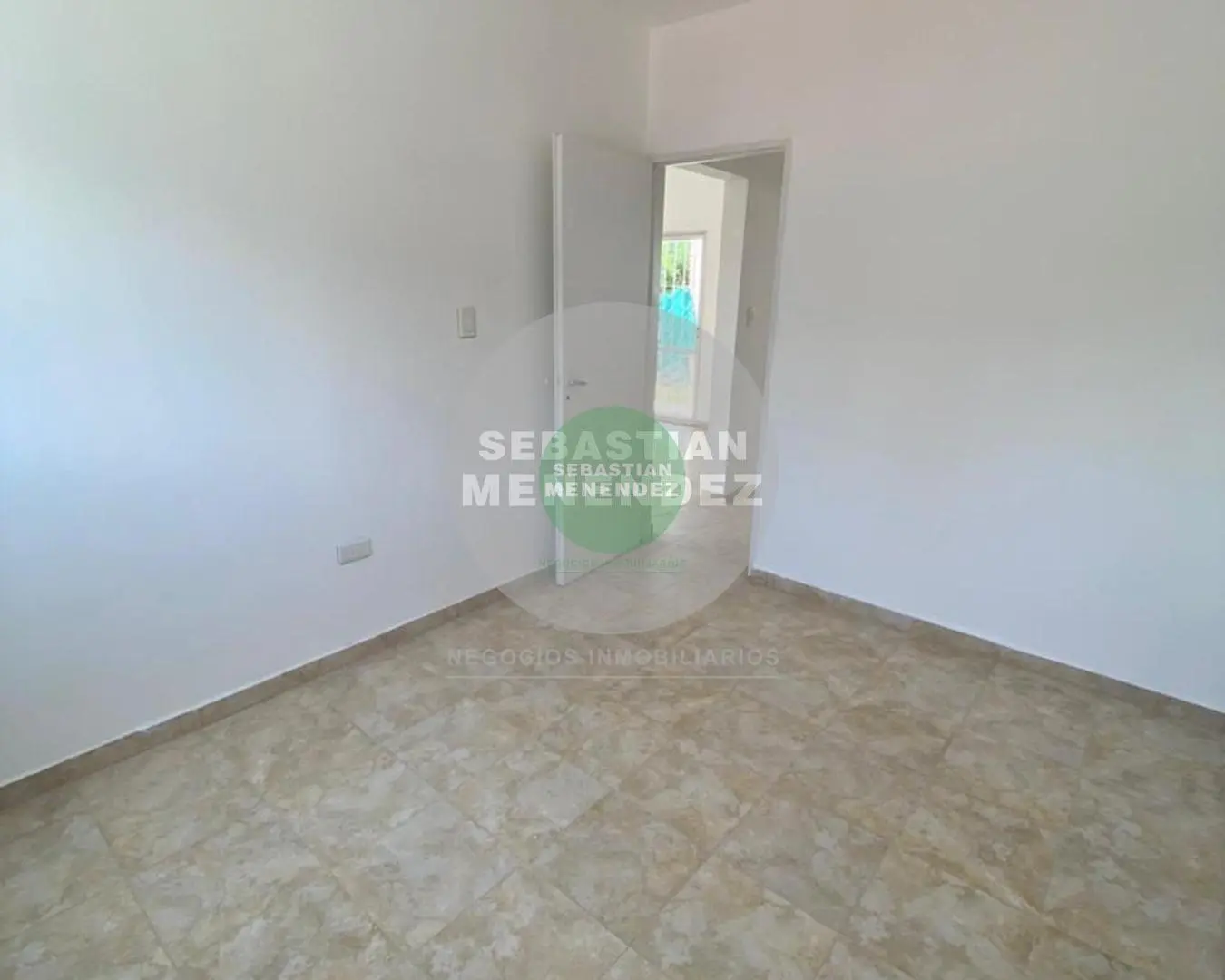 UNA PLANTA - 2 DORM - APTO CRÈDITO A 100mts DE "LA ESTANZUELA" - CASA EN VENTA ALTOS DE LA CALERA 2