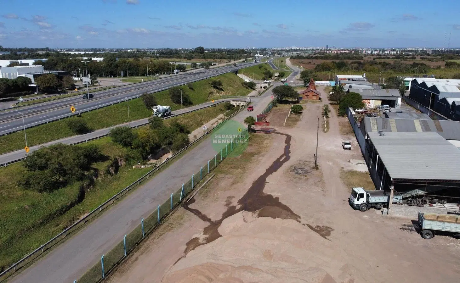 Recibe Menor - 7.700Mts2 Terreno - Av. Japon 5
