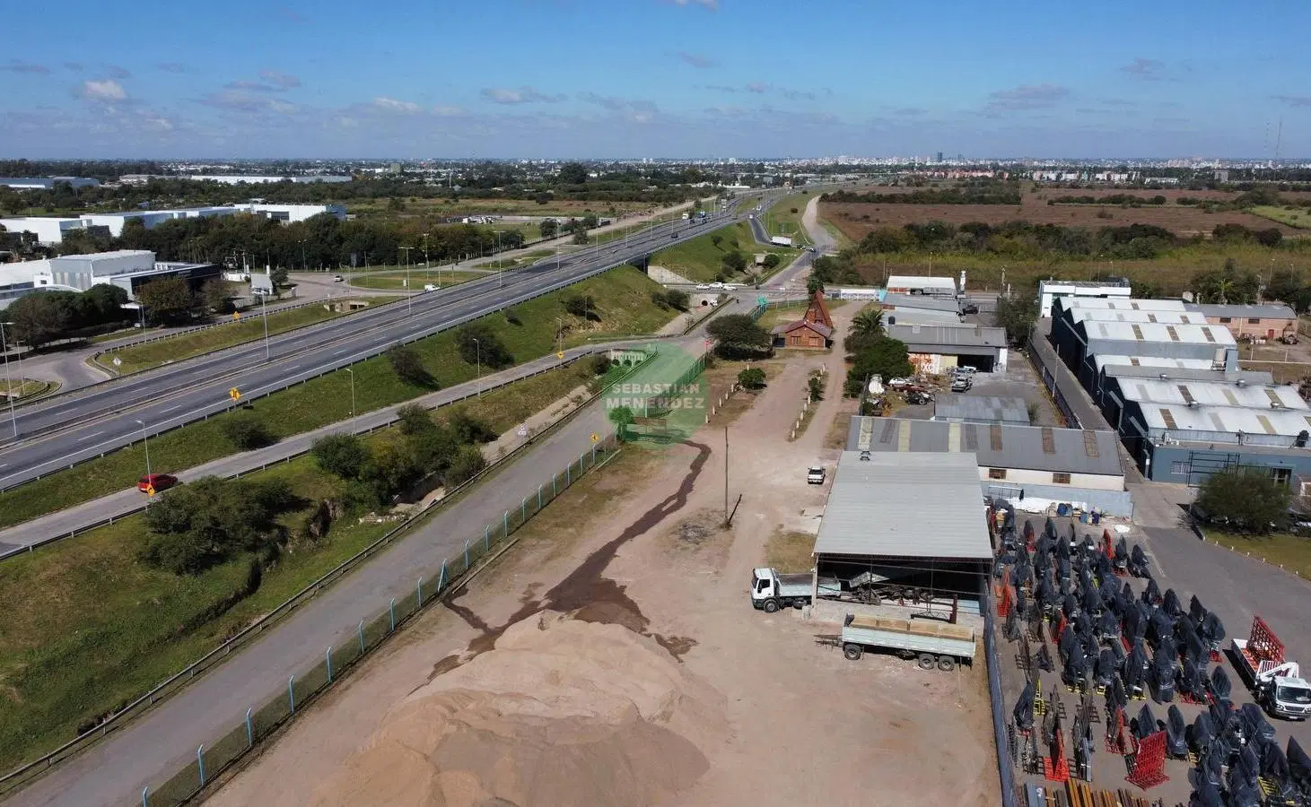 Recibe Menor - 7.700Mts2 Terreno - Av. Japon 4