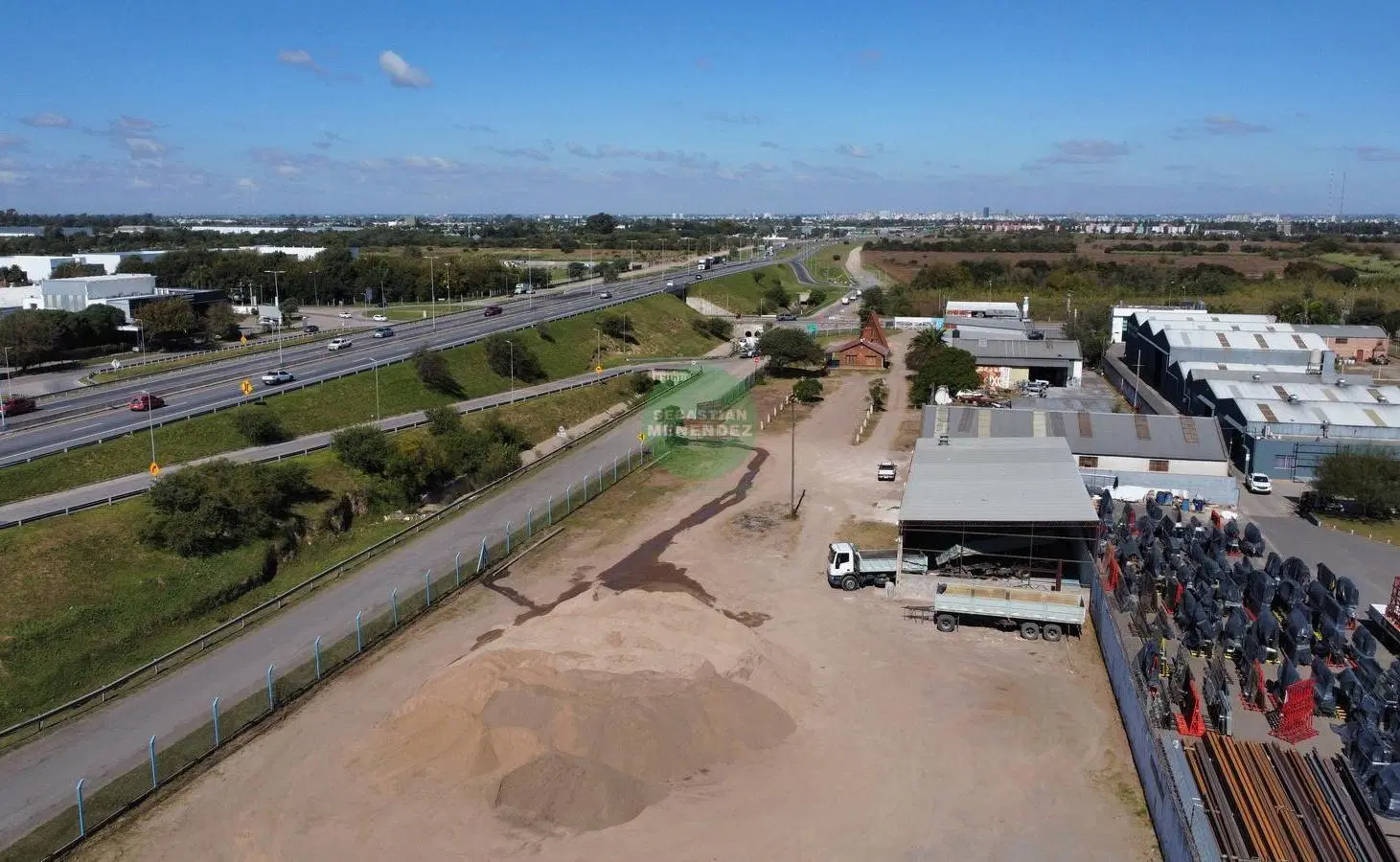 Recibe Menor - 7.700Mts2 Terreno - Av. Japon 5