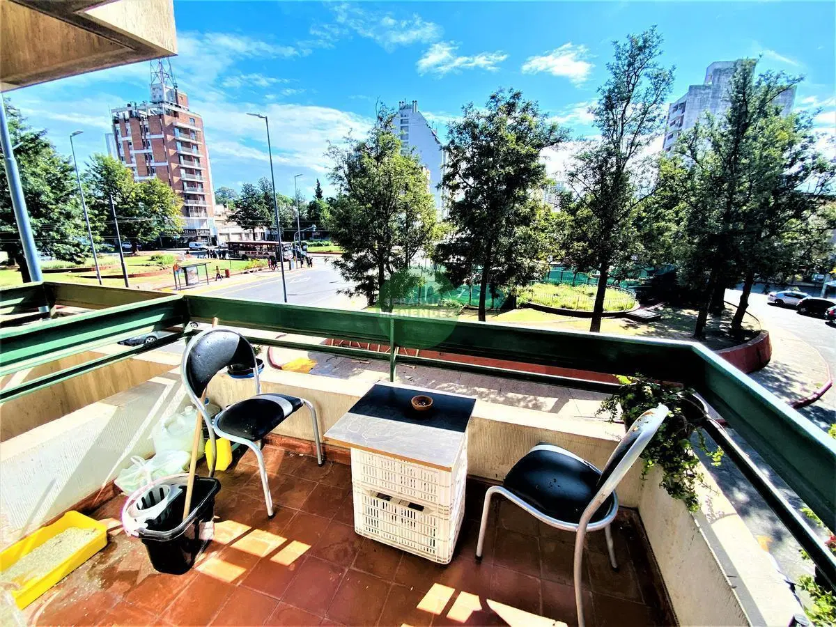 UN DORM - C/BALCÓN FRENTE PLAZA - DEPARTAMENTO EN VENTA CENTRO SOBRE AV. GRAL PAZ 8