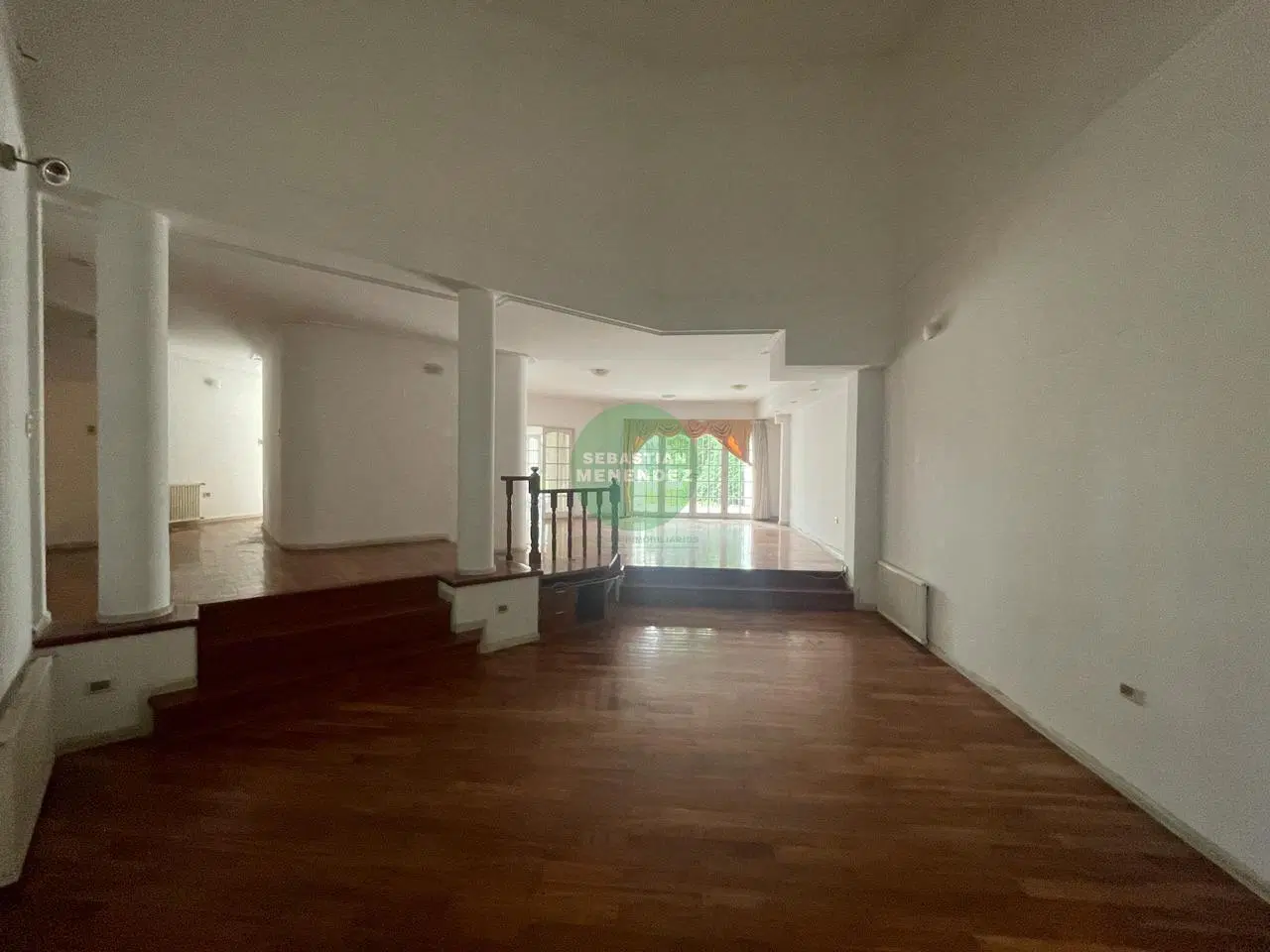5 Dormitorios (2 en Suite) - Quincho Cerrado - Cerro de las Rosas 5