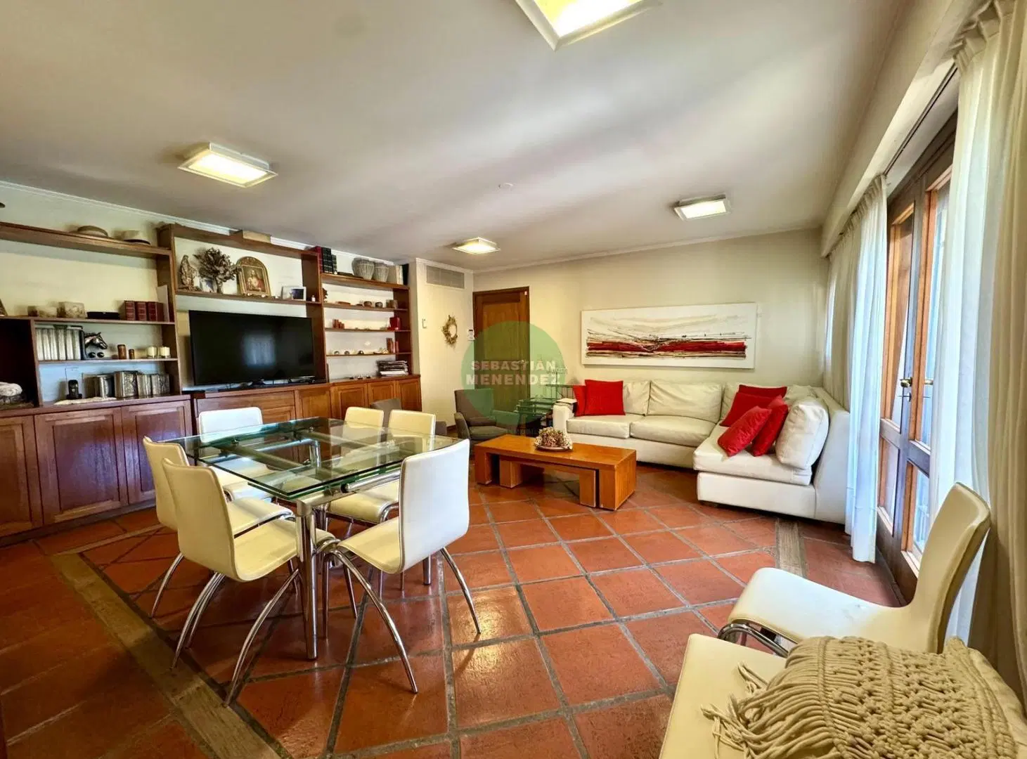Categoría - 4 Dormitorios - 1000M2 - Casa en venta en urca 5