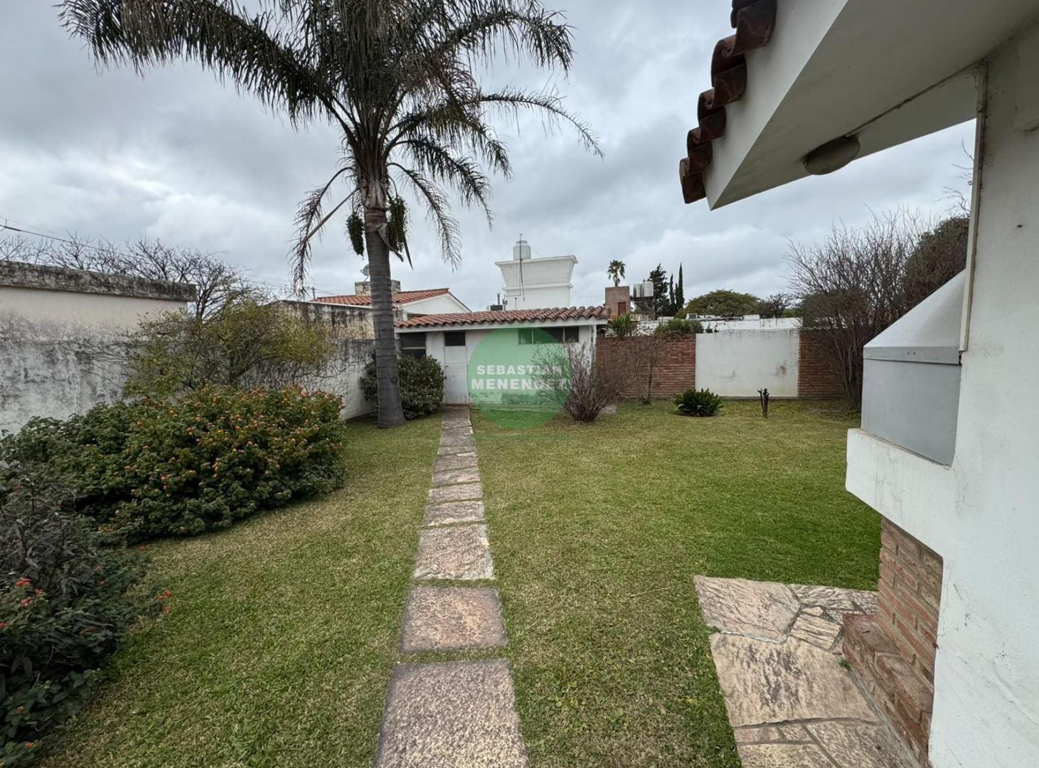 Foto de 1 Planta - 3 Dormitorios - 665M2 de terreno - Casa en venta en Cerro de, imagen 1