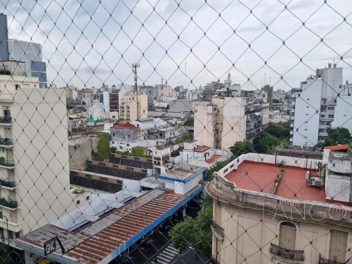 Venta Departamento en Balvanera Cuatro Ambientes Parrilla Baulera 5
