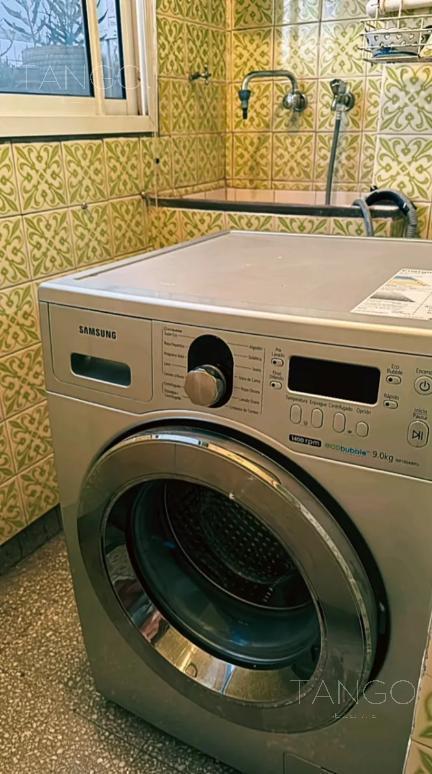 Venta Departamento en San Telmo Cuatro Ambientes Al Frente Amueblado 4