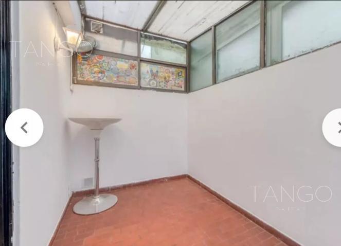 Venta Departamento en Flores Dos Ambientes con Patio Apto Profesional 5