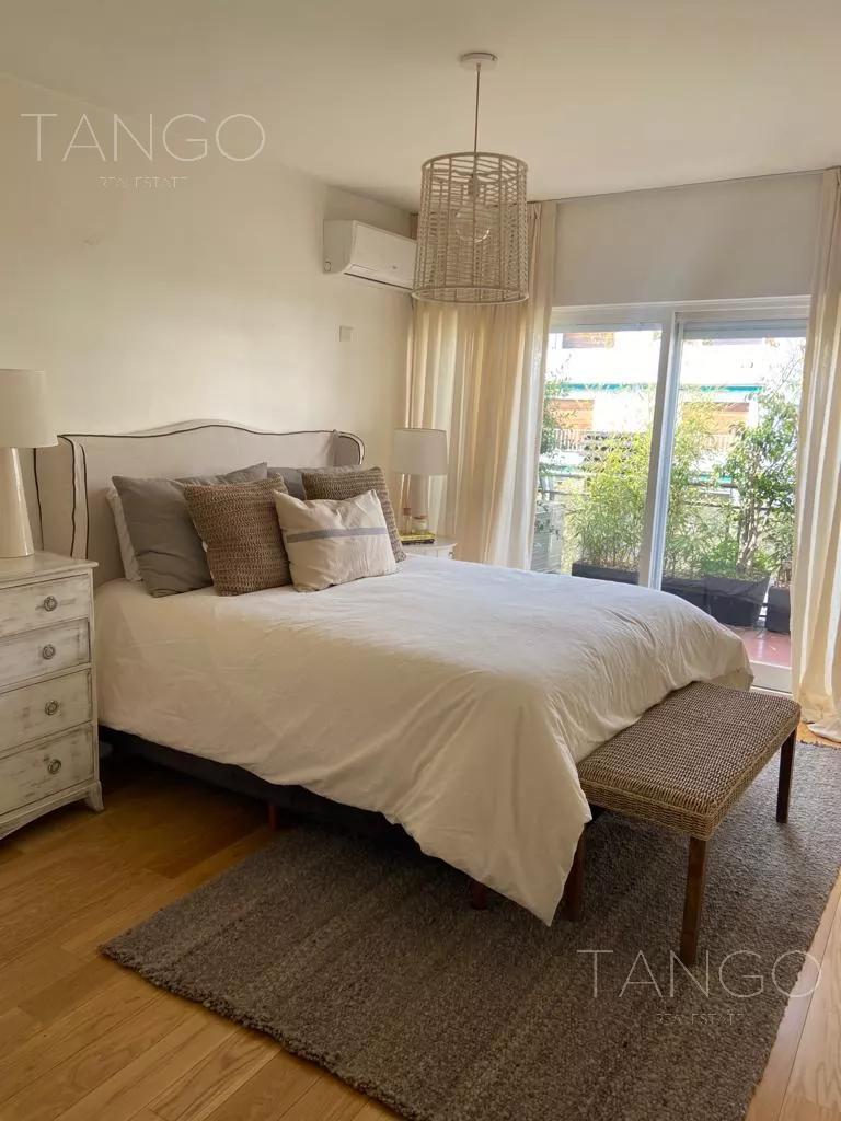 Departamento en Venta, Belgrano, 6 Ambientes, con Parrilla, Cochera y Terraza 4