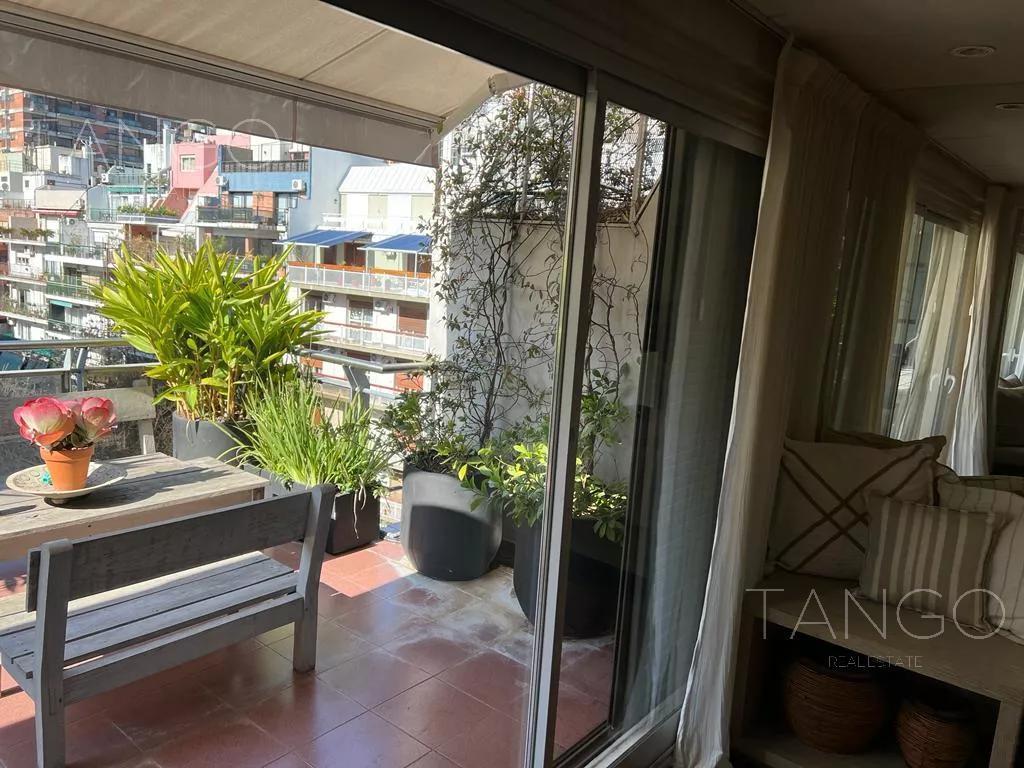 Departamento en Venta, Belgrano, 6 Ambientes, con Parrilla, Cochera y Terraza 2