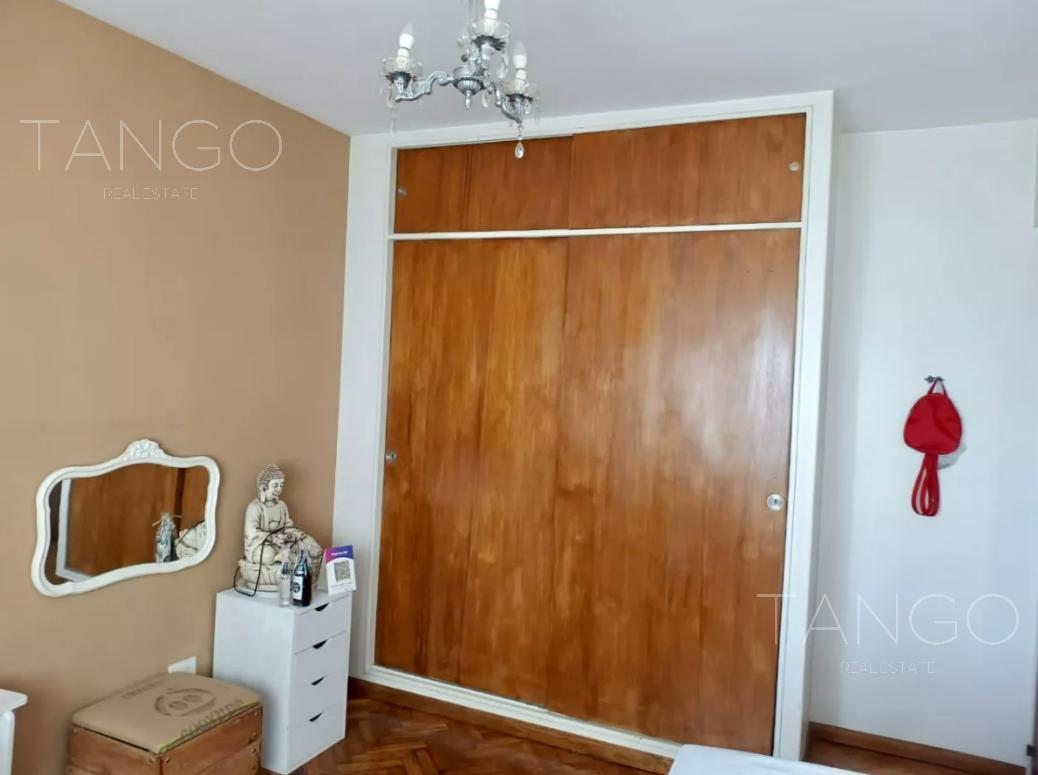 Venta Departamento Monserrat Cuatro Ambientes Balcón 5