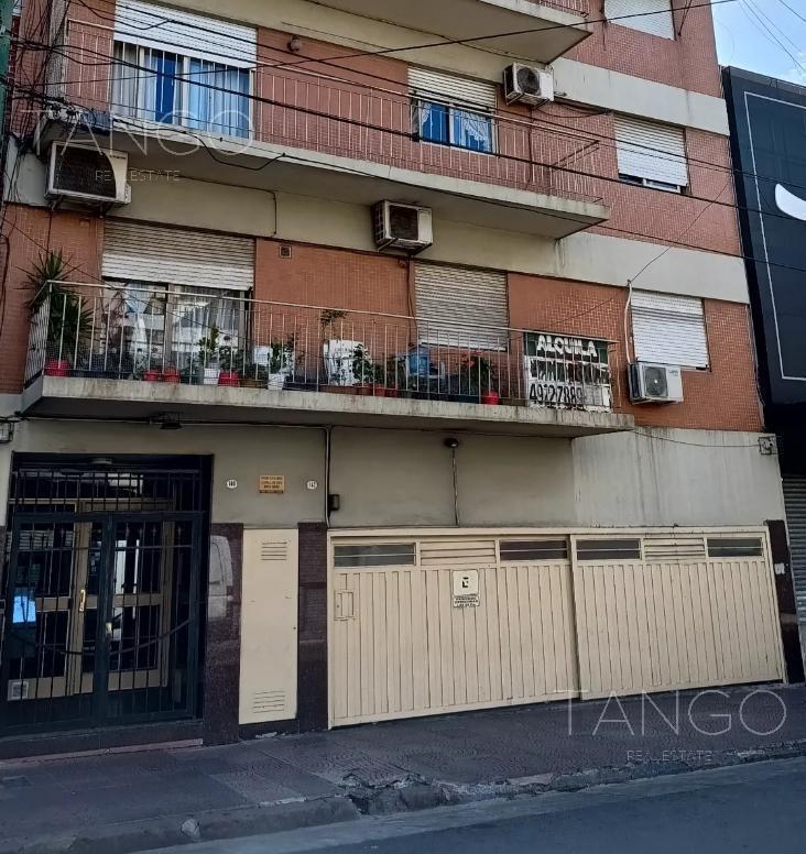 Venta Departamento 4 Ambientes Flores Balcón Terraza Cochera 2