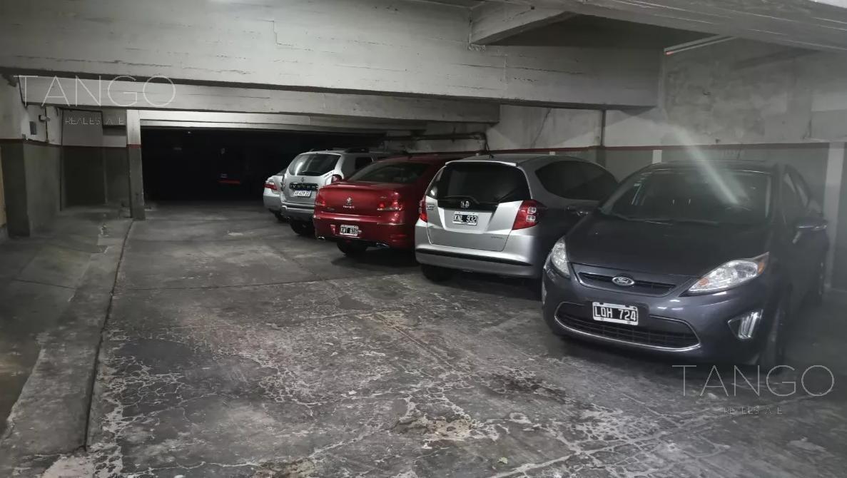Venta Departamento 4 Ambientes Flores Balcón Terraza Cochera 1