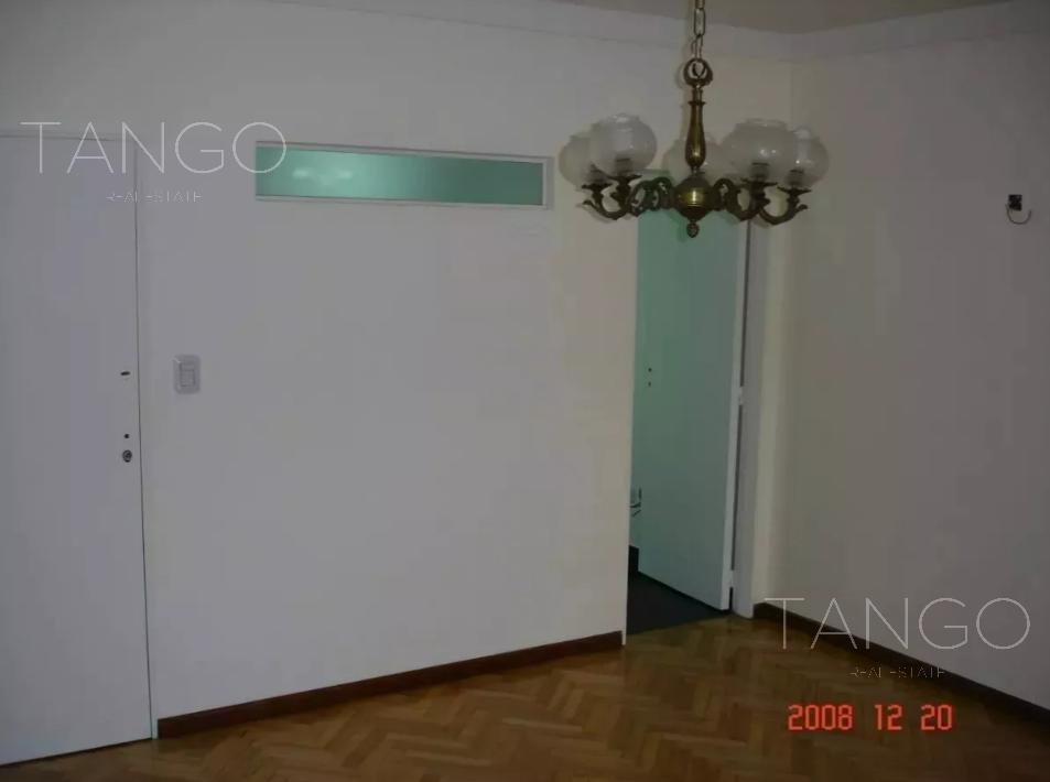 Venta Departamento 5 Ambientes en Belgrano con Cochera Patio Balcón 4