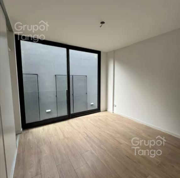 Venta Departamento 2 Ambientes en Nuñez con Cochera Cubierta 2
