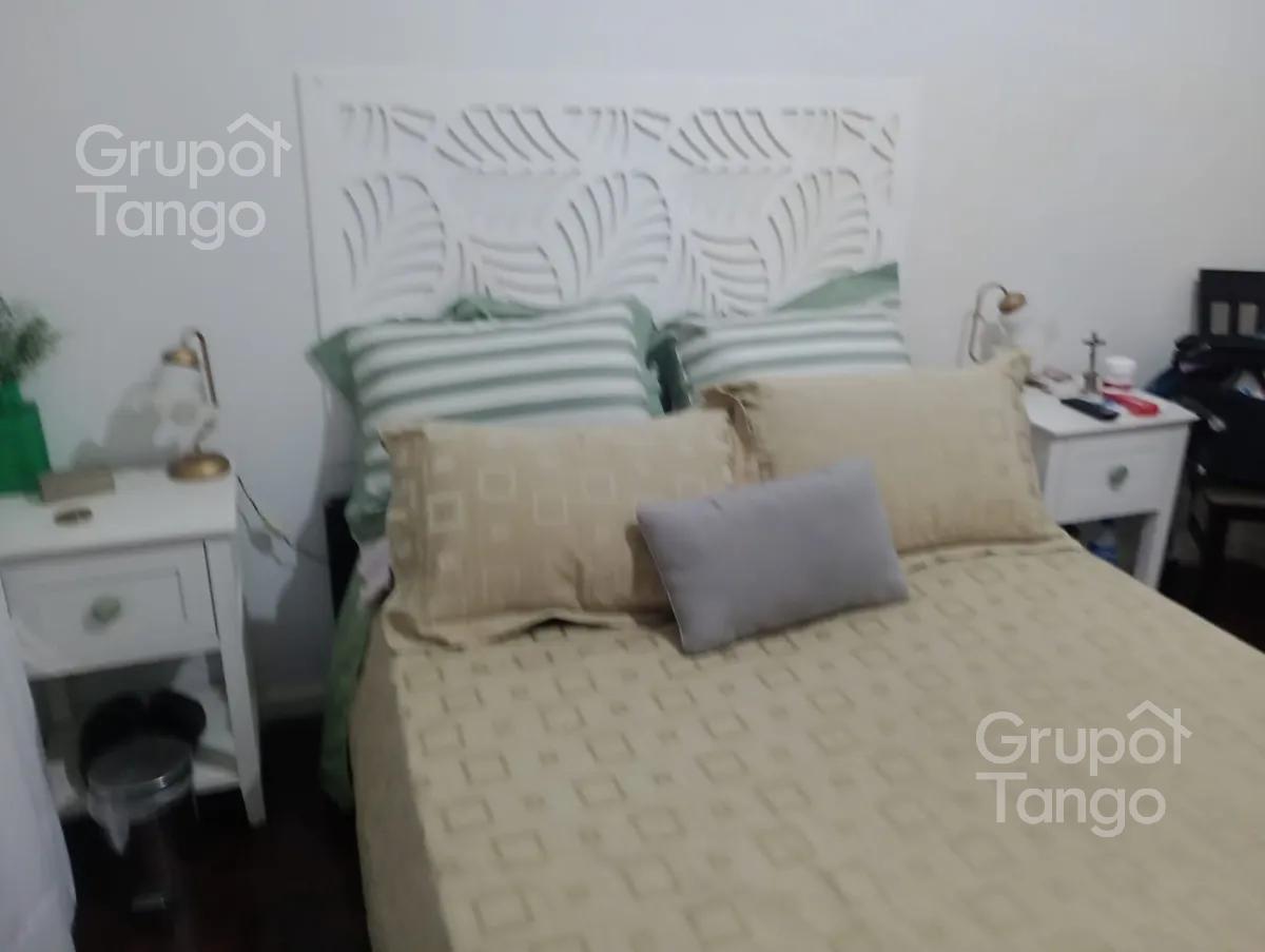 Venta Departamento Monserrat Dos Ambientes Frente 4