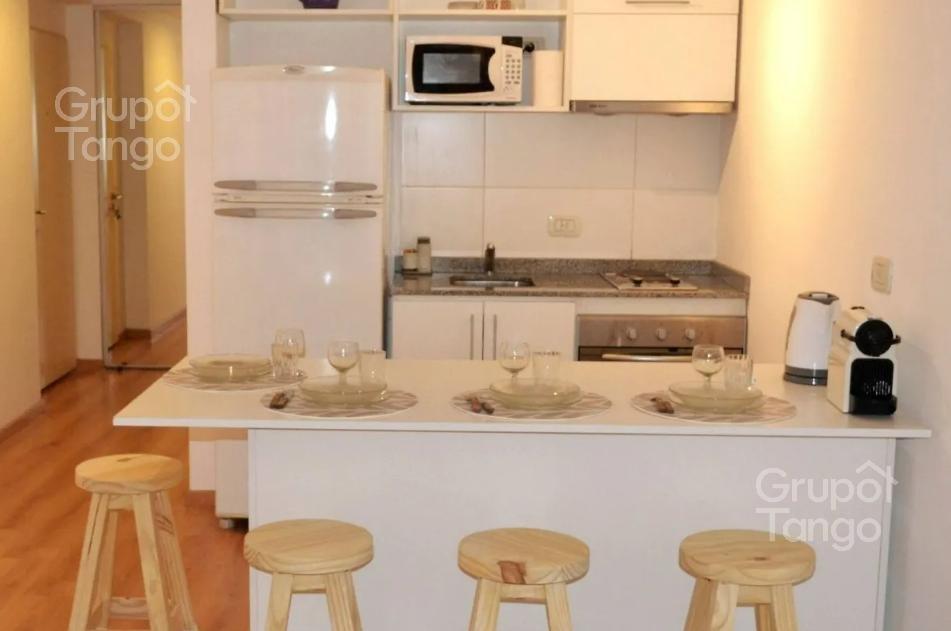 Foto de Venta Departamento Monoambiente Monserrat Balcón Frente Apto Crédito, imagen 4