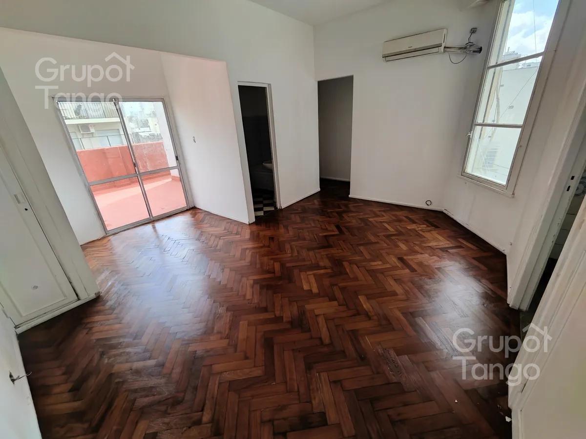 Venta Departamento Tres Ambientes Balvanera Frente Balcon Terraza Apto Credito