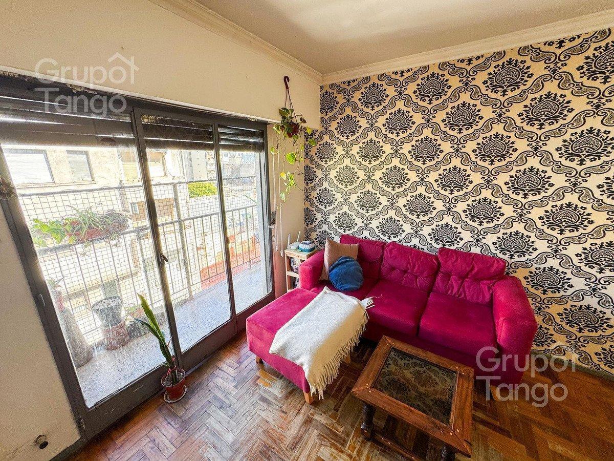 Venta Departamento Almagro Tres Ambientes Frente Balcón Apto Credito