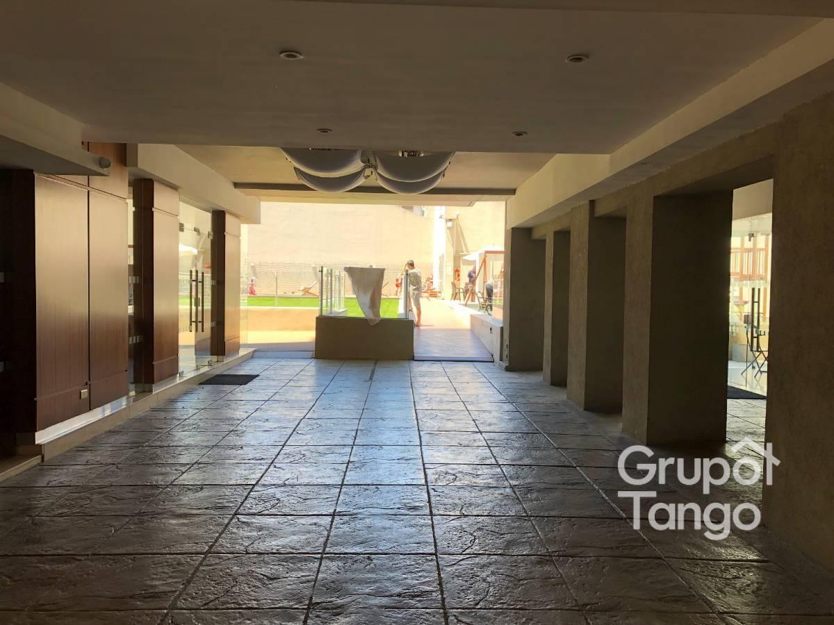 Venta Departamento Tres Ambientes Caballito Balcón Apto Credito Piscina Amenities