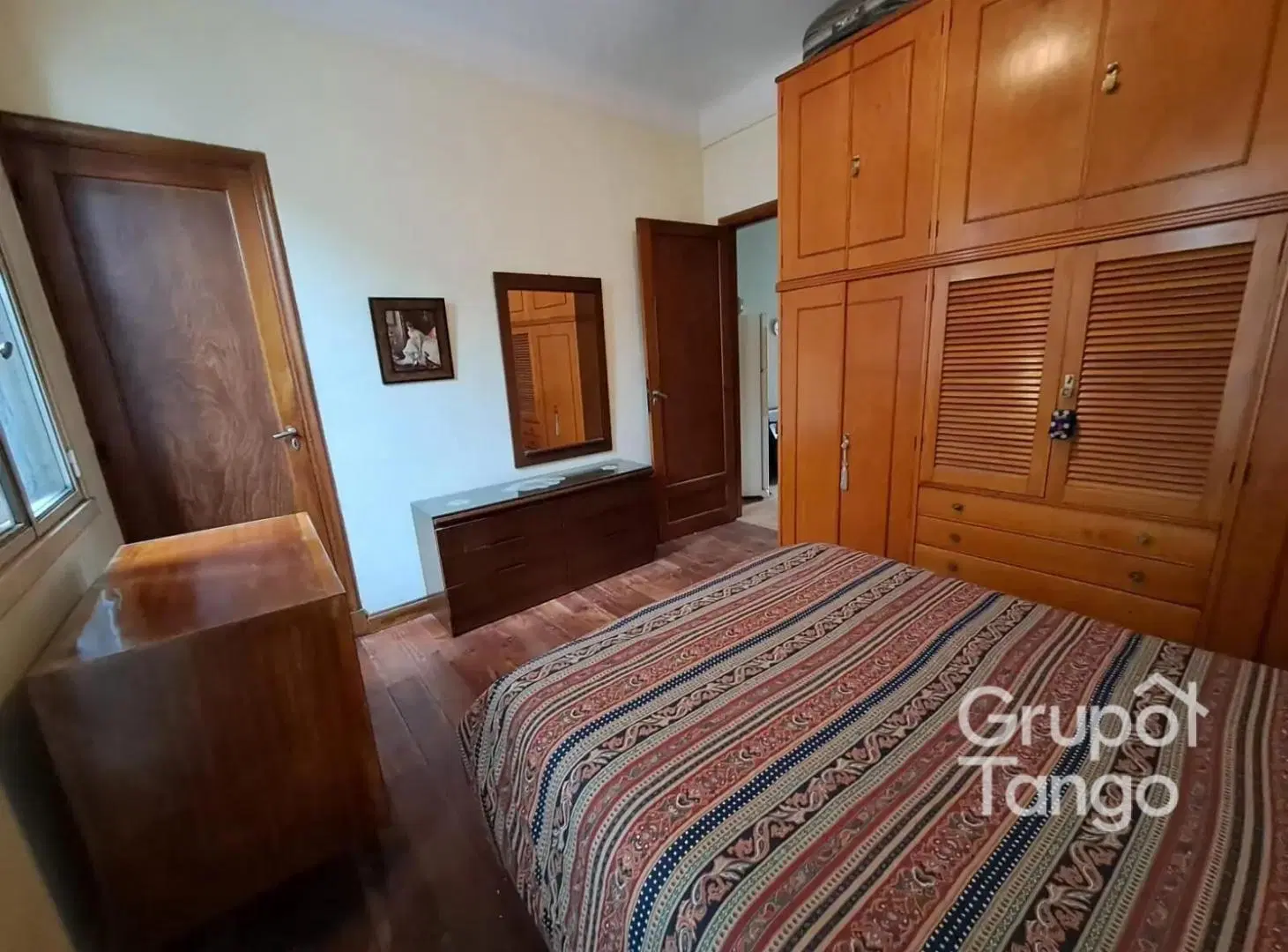 Venta Departamento Dos Ambientes Barracas Luminoso Bajas Expensas 3