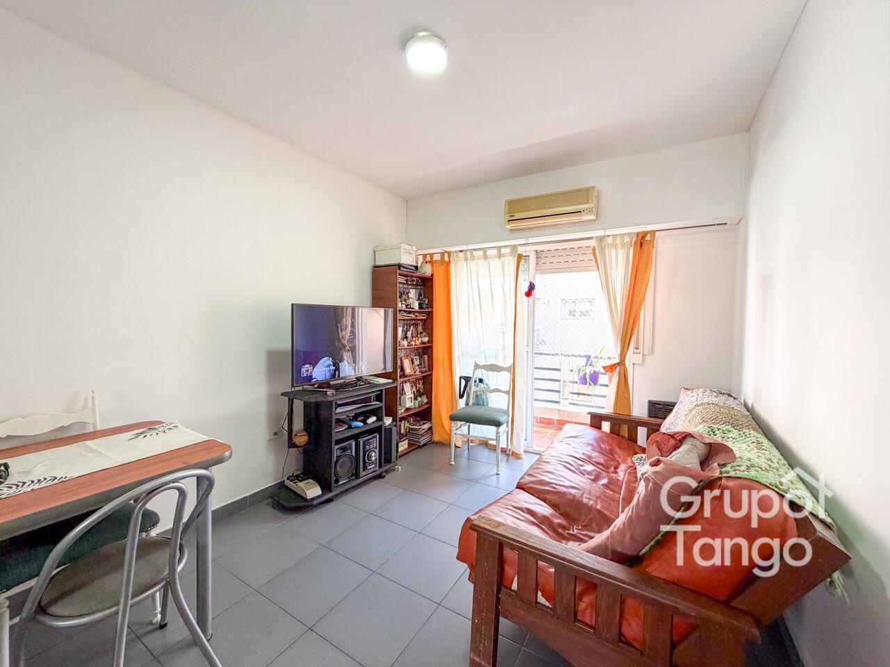 Foto de Venta Departamento Colegiales Tres Ambientes Apto Credito, imagen 3