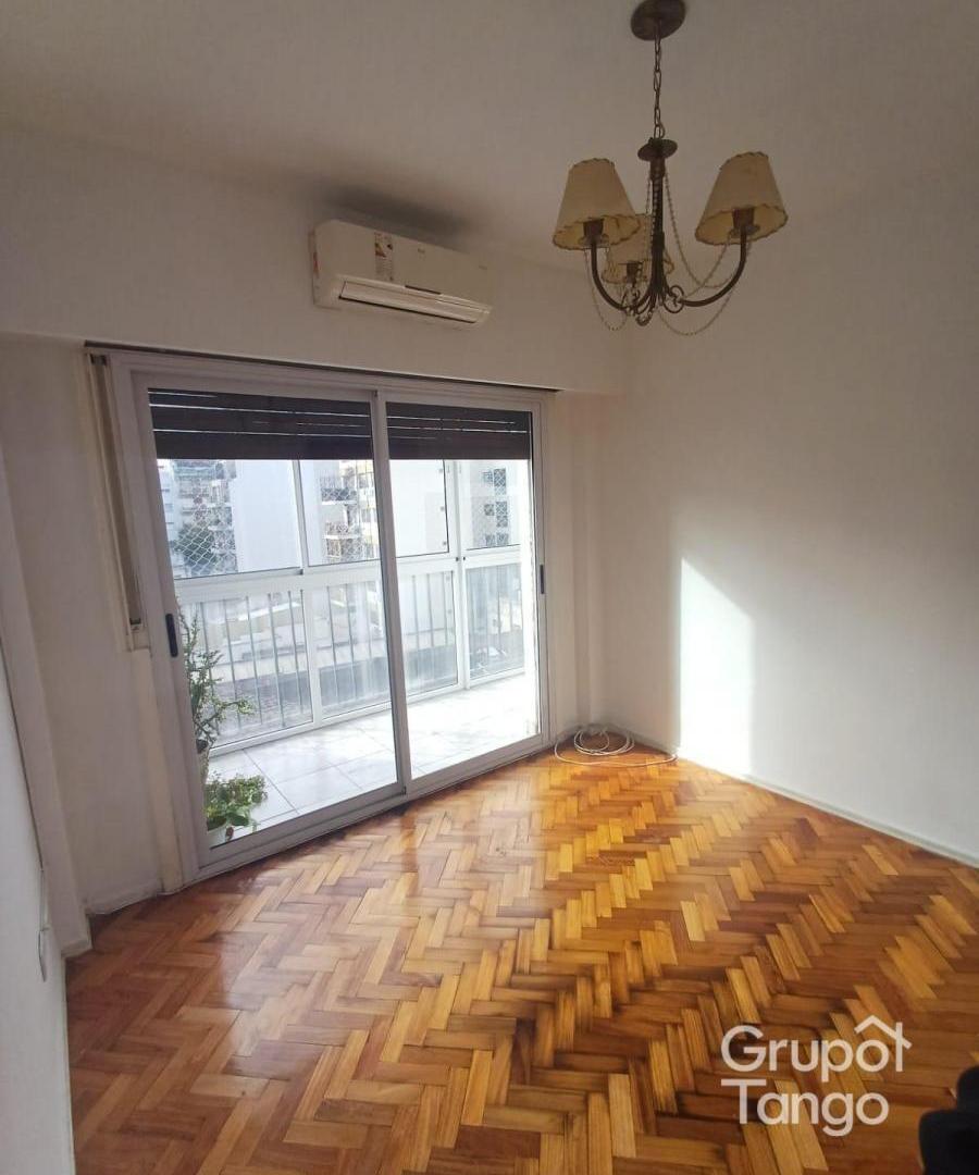 Foto de Venta Departamento Floresta Tres ambientes Contrafrente Apto Crédito, imagen 3