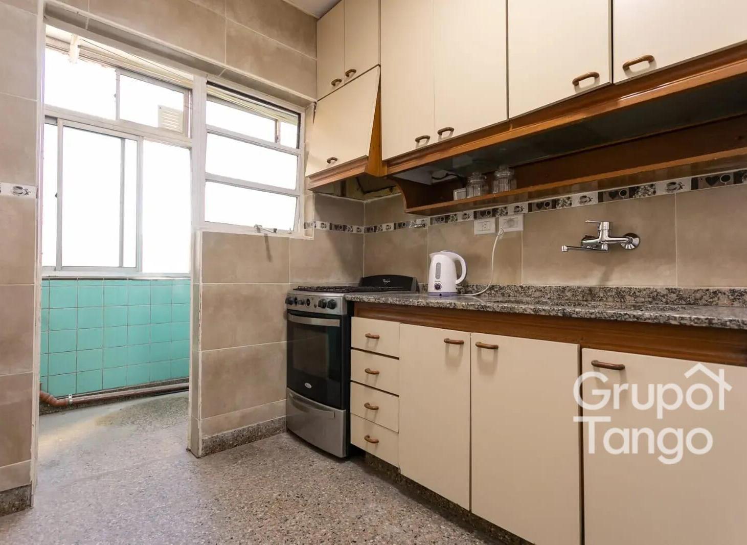Foto de Venta San Telmo Departamento Tres Ambientes con dependencia, imagen 1