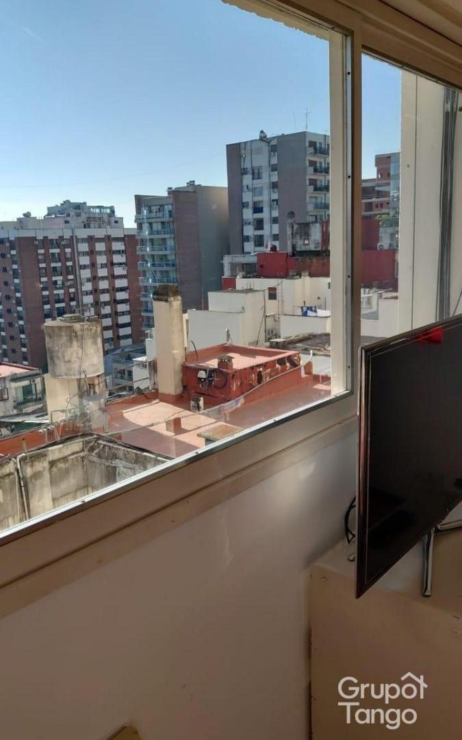 Foto de Venta Departamento Belgrano Tres Ambientes Cochera Baulera Apto Credito, imagen 3