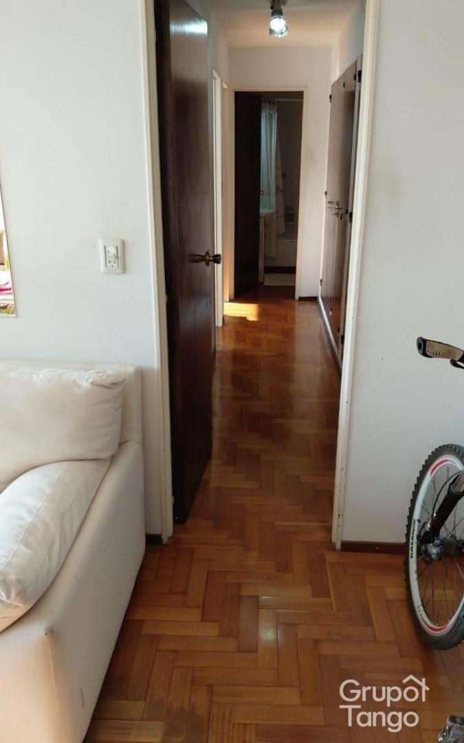 Foto de Venta Departamento Belgrano Tres Ambientes Cochera Baulera Apto Credito, imagen 4