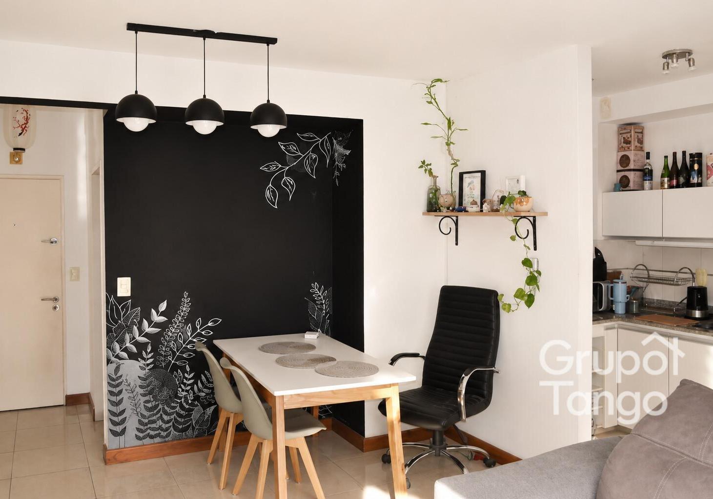 Foto de Venta Departamento Caballito Dos Ambientes Balcón Cochera SUM terraza, imagen 5