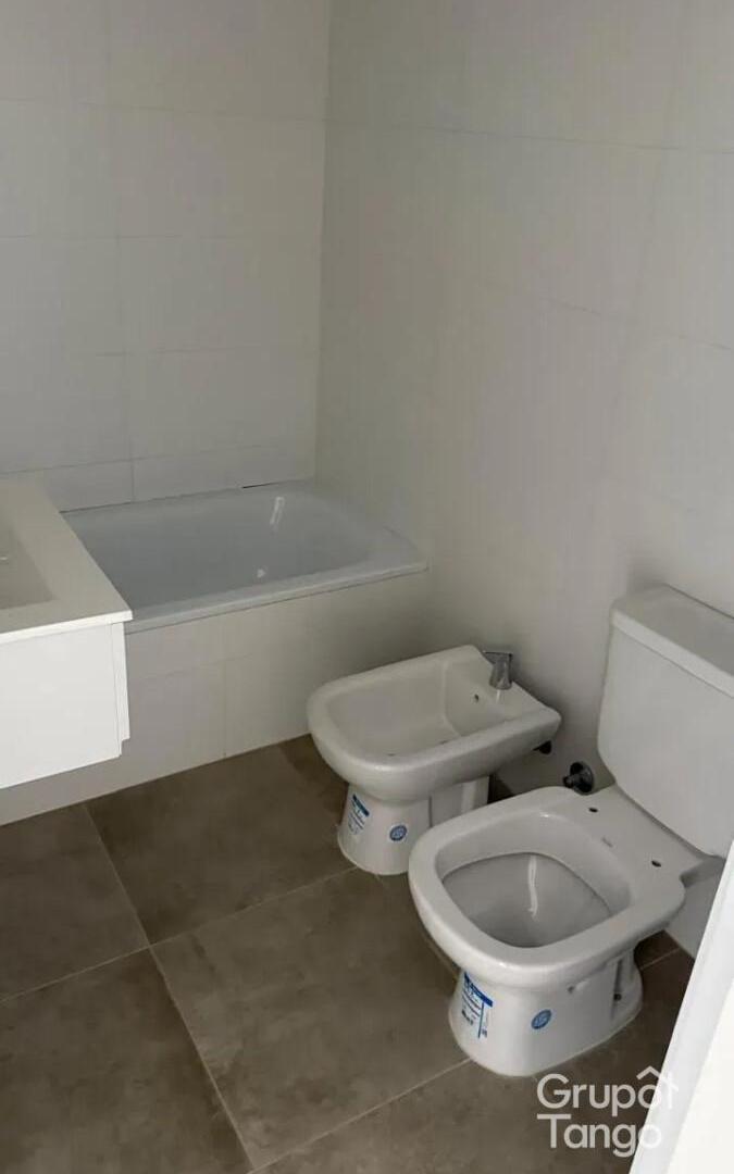 Foto de Venta Departamento Monoambiente en San Nicolas a Estrenar con Patio, imagen 3