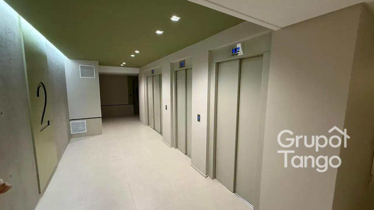 Foto de Venta Departamento Monoambiente en San Nicolas a Estrenar con Patio, imagen 4