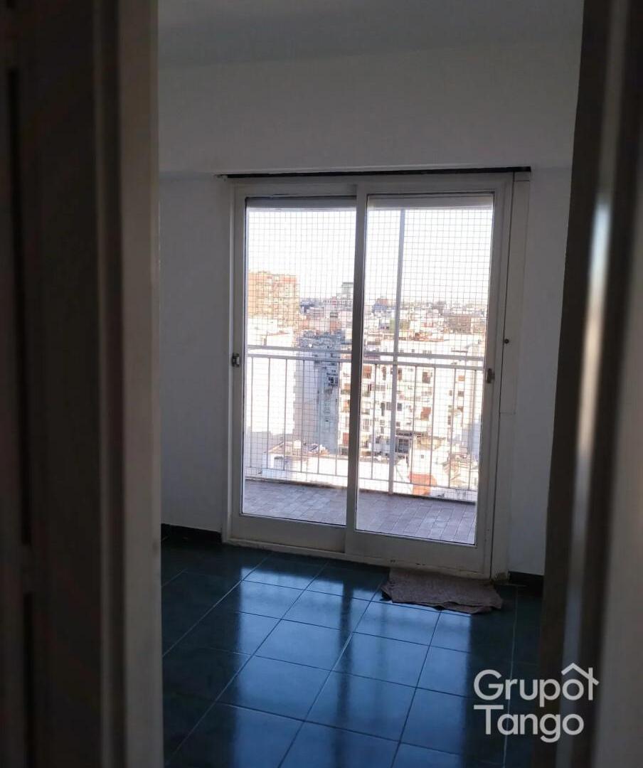 Foto de Venta Departamento 2 Ambientes Caballito Al Frente, imagen 2