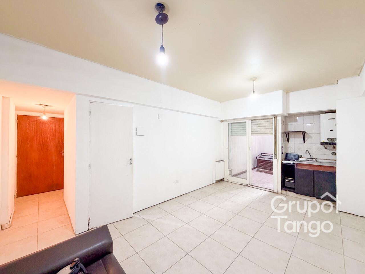 Foto de Venta Departamento Monoambiente Paternal Patio Apto Credito, imagen 2