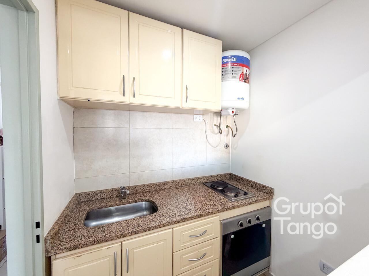 Foto de Venta Departamento Villa Crespo Monoambiente Contrafrente Balcón, imagen 5