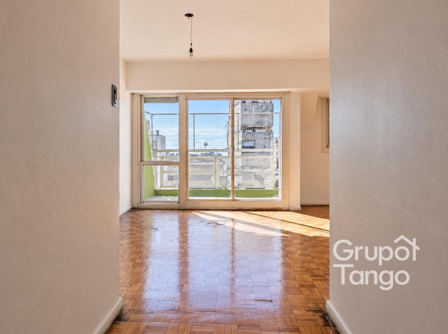 Foto de Venta Departamento Tres Ambientes Balvanera Balcón Frenta Baulera Apto, imagen 3