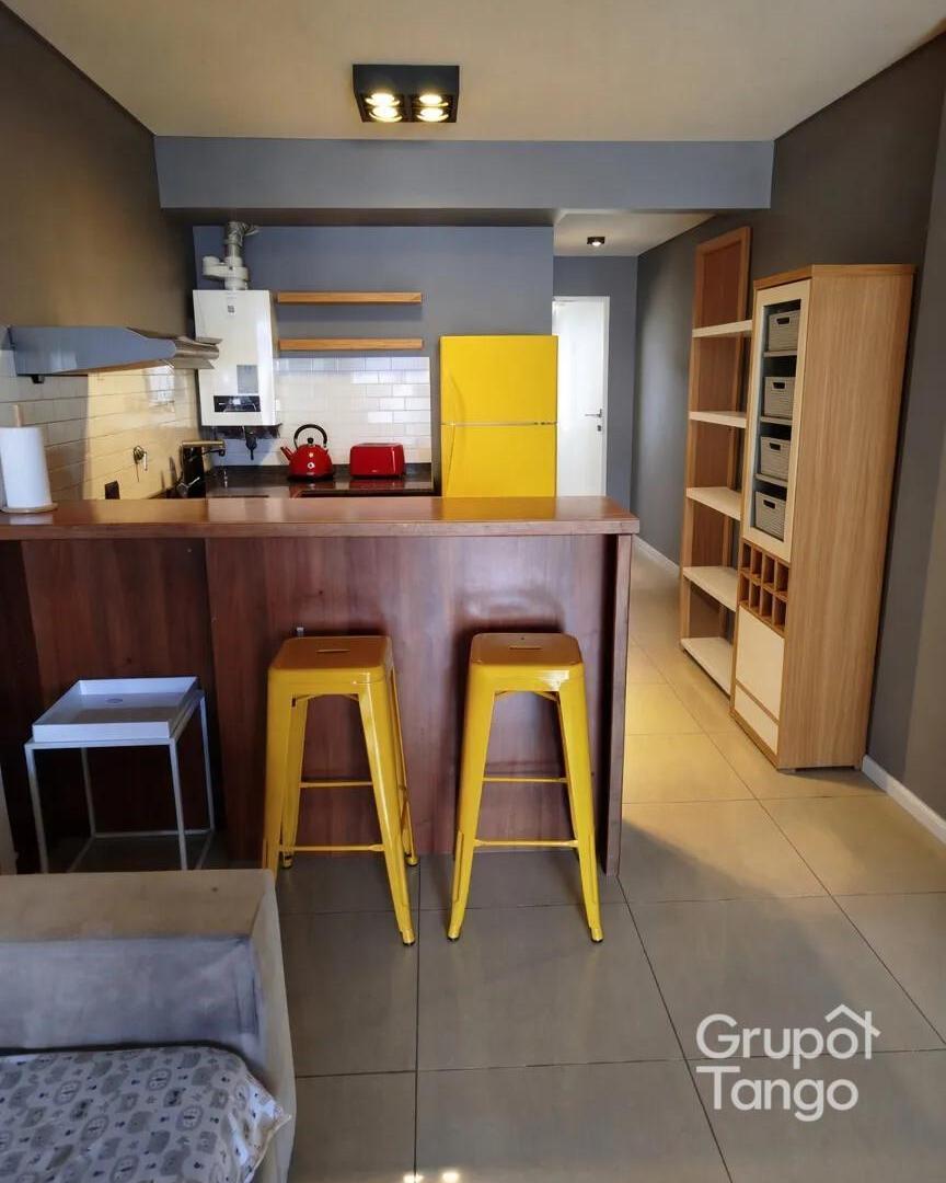 Foto de Venta Departamento Villa Pueyrredon con Balcon, imagen 2