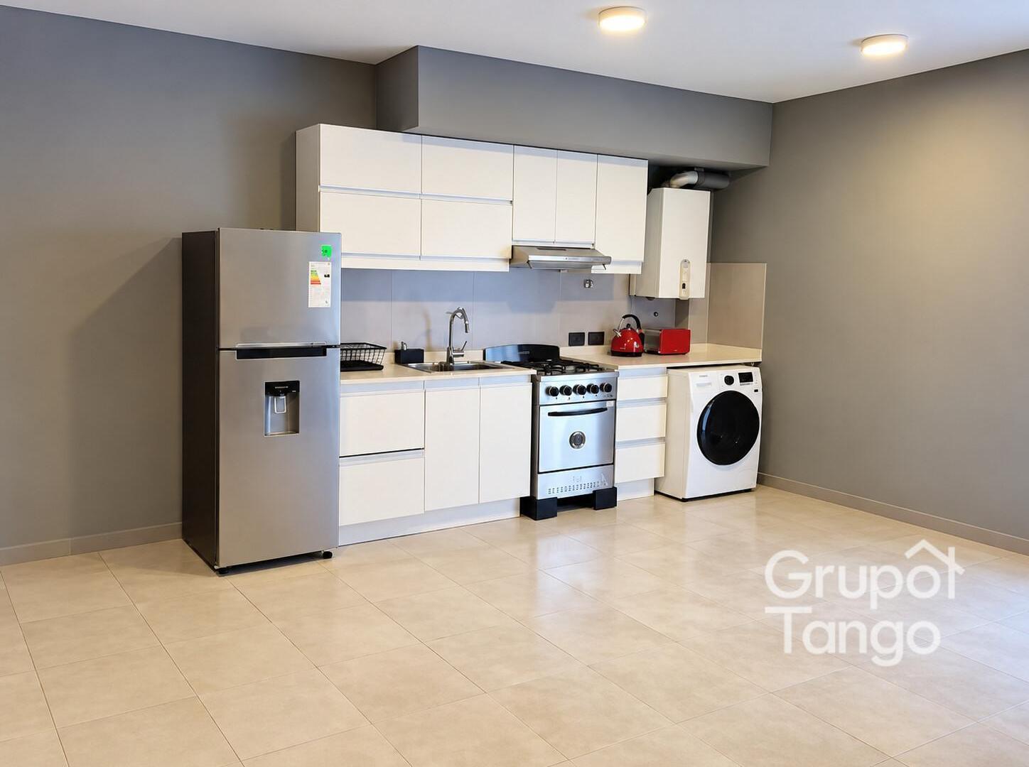 Foto de Venta Departamento Dos Ambientes Villa Urquiza Balcón Frente Apto, imagen 3