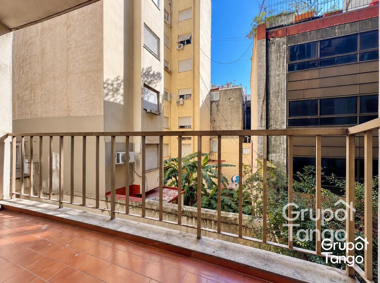 Foto de Venta Departamento Dos Ambientes Retiro Apto Crédito, imagen 3