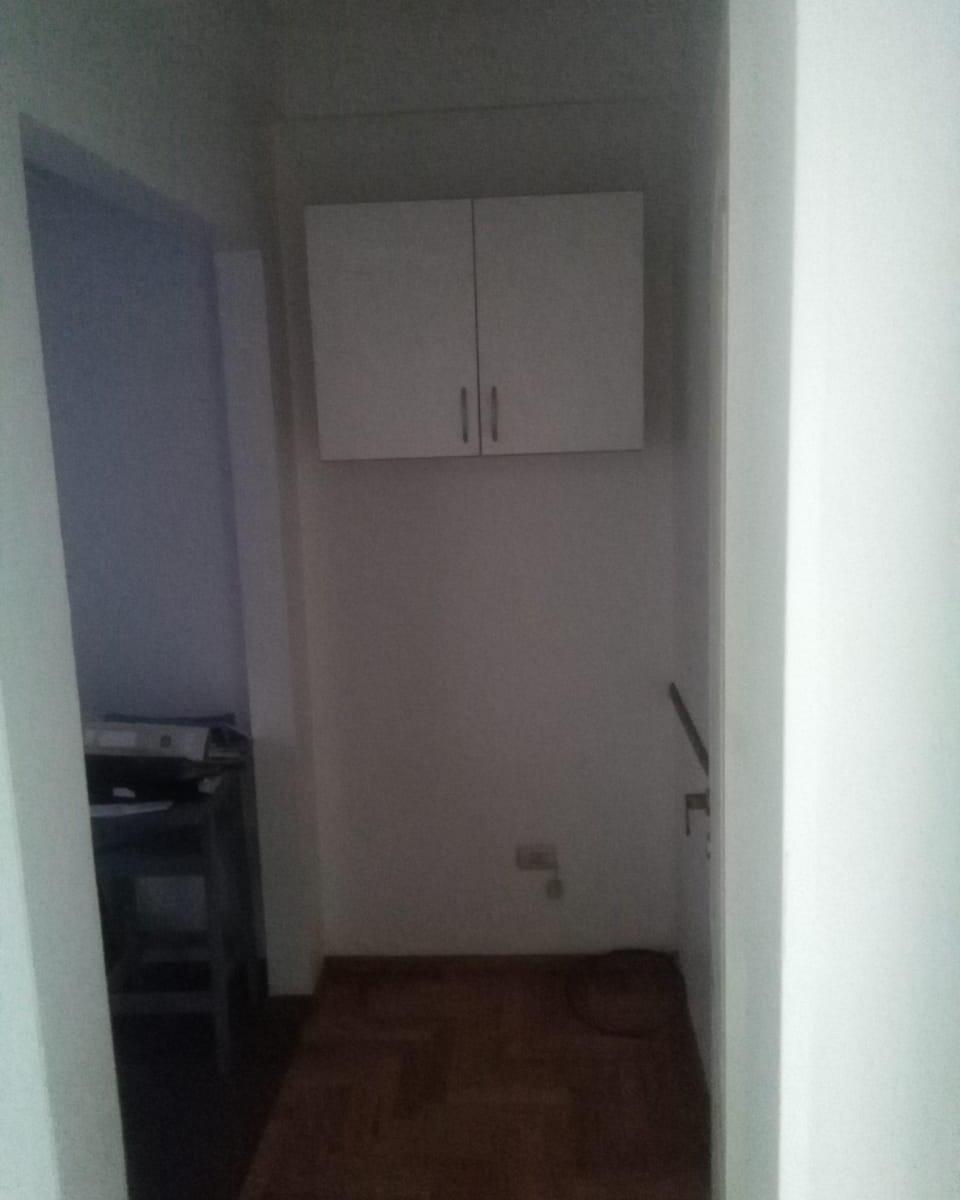 Depto Uso Profesional, 3 Despachos, 1 Cuadra de La Plaza de Morón. 5