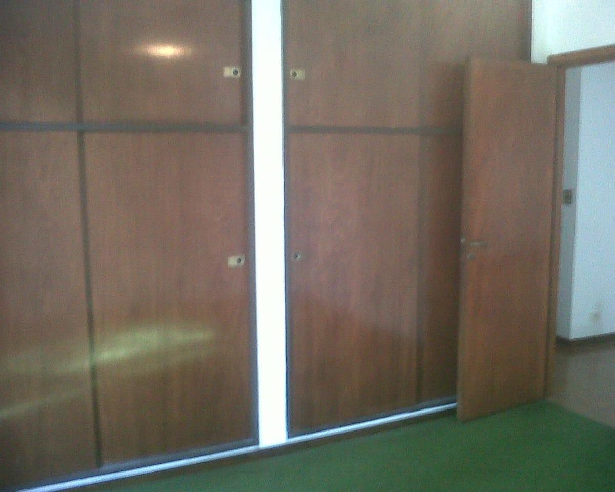 Chalet a 3 Cuadras de Estación. 4 Amb. Escucha Oferta! 2