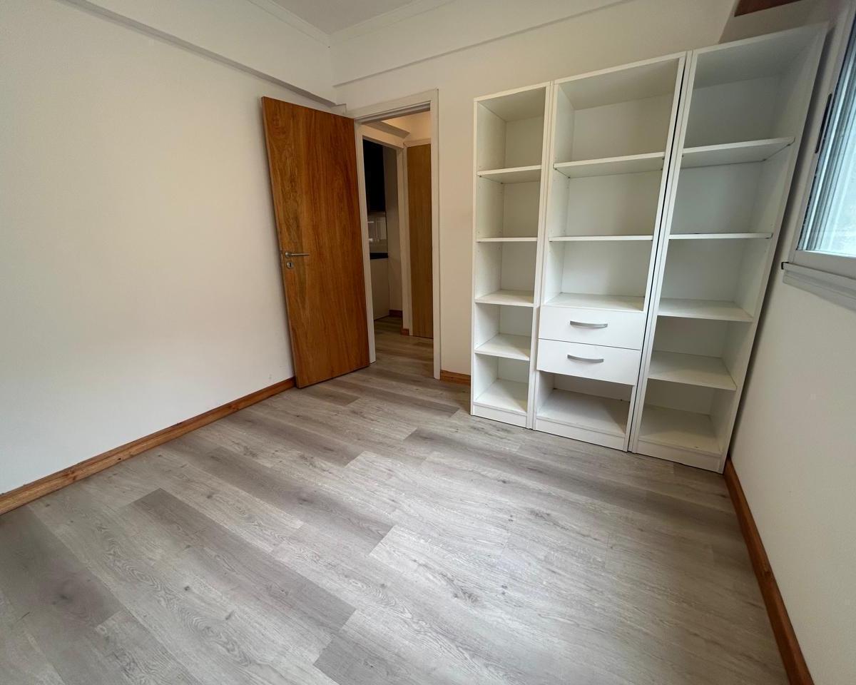 Foto de DEPARTAMENTO 2 AMB. ZONA ALDREY/GUEMES, imagen 3