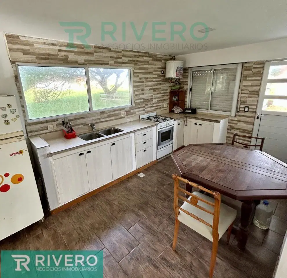 chalet con parque en barrio Marquesado 2