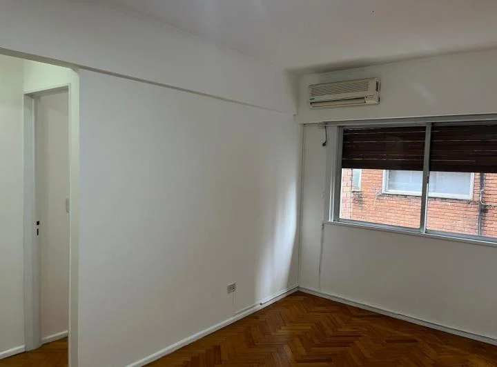 Departamento 2 ambientes en Recoleta, excelente estado 3