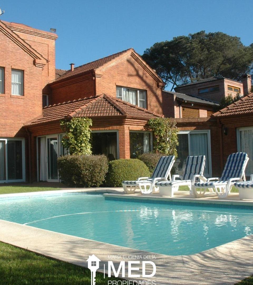 Foto de Venta Casa 5 Ambientes- Barrio Los Laureles- Pilar, imagen 2