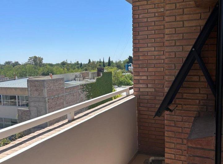 VENTA DTO. 1 HAB. EDIF. EMPERADOR CAPITAL MENDOZA 4