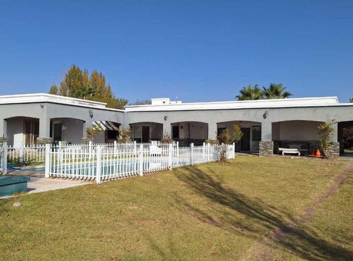 CASA EN VENTA BARRIO PRIVADO MAIPU, LUNLUNTA 1