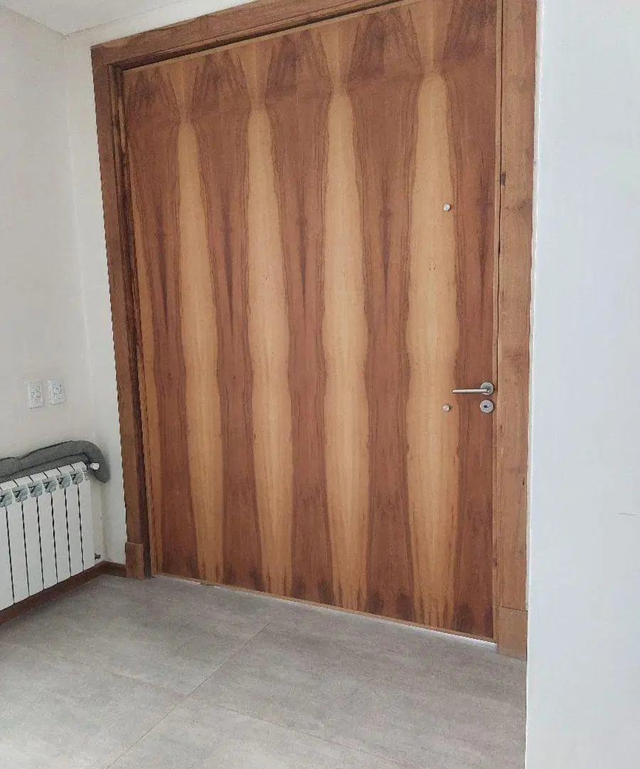 HERMOSA CASA EN VENTA EN BARRIO LAR DE BOEDO 3